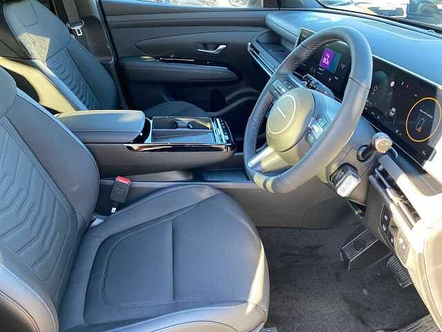 Hyundai TUCSON 1.6T Hybrid Black Line SUV 5dr Petrol Hybrid Auto Euro 6 (s/s) (239 ps) Grey