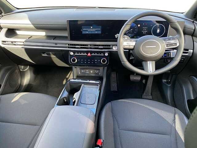 Hyundai TUCSON 1.6T Hybrid Black Line SUV 5dr Petrol Hybrid Auto Euro 6 (s/s) (239 ps) Silver