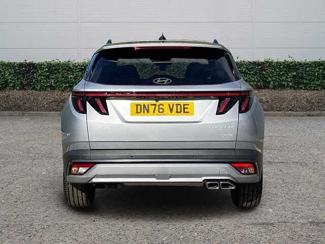 Hyundai TUCSON 1.6T Hybrid Black Line SUV 5dr Petrol Hybrid Auto Euro 6 (s/s) (239 ps) Silver