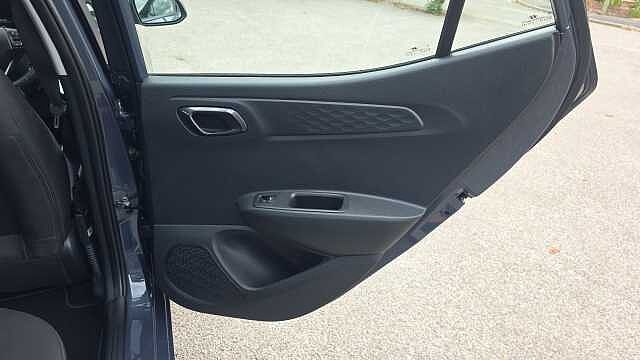 Hyundai I10 1.0 Advance Hatchback 5dr Petrol Auto Euro 6 (s/s) (63 ps) Grey