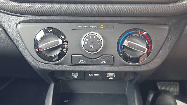 Hyundai I10 1.0 Advance Hatchback 5dr Petrol Auto Euro 6 (s/s) (63 ps) Grey