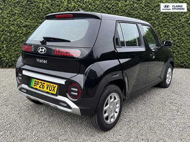 Hyundai INSTER Long Range 49kWh 01 SUV 5dr Electric Auto (115 ps)