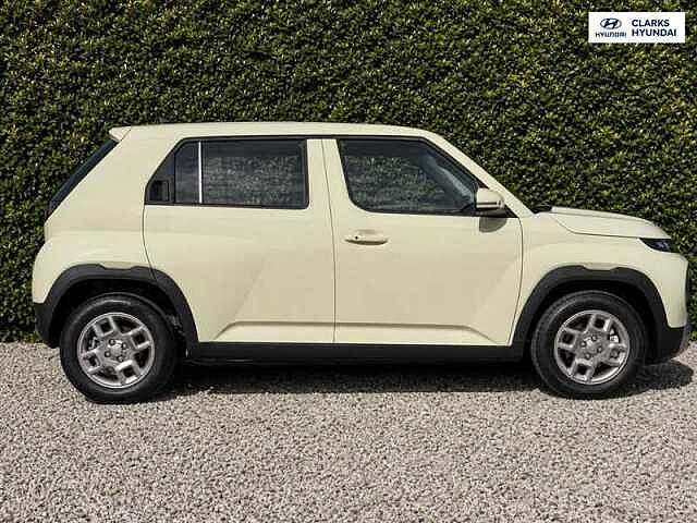 Hyundai INSTER Long Range 49kWh 01 SUV 5dr Electric Auto (115 ps)
