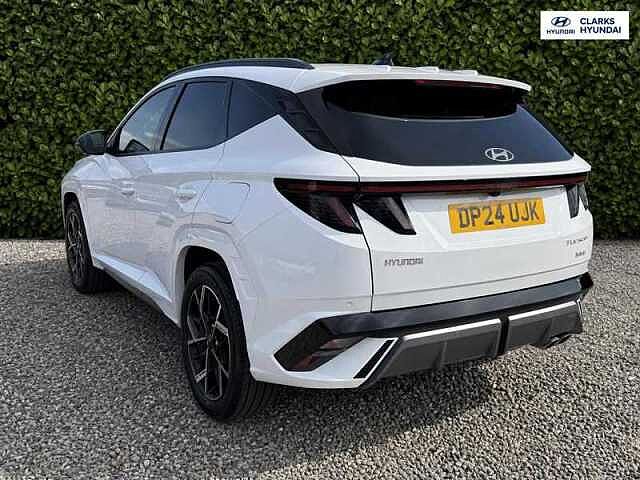 Hyundai TUCSON 1.6 T-GDi N Line S SUV 5dr Petrol Hybrid Auto Euro 6 (s/s) (215 ps) White