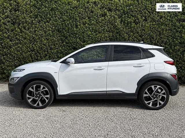 Hyundai KONA 1.0 T-GDi MHEV Ultimate SUV 5dr Petrol Hybrid Manual Euro 6 (s/s) (120 ps) White