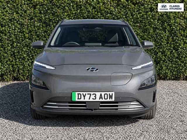 Hyundai KONA 64kWh Premium SUV 5dr Electric Auto (10.5kW Charger) (204 ps) Grey