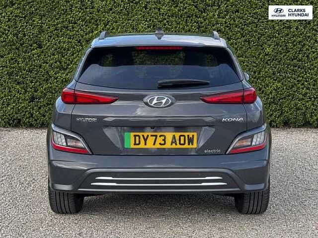 Hyundai KONA 64kWh Premium SUV 5dr Electric Auto (10.5kW Charger) (204 ps) Grey