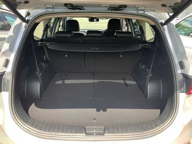 Hyundai Santa Fe 1.6 TGDi Hybrid Premium 5dr 4WD Auto