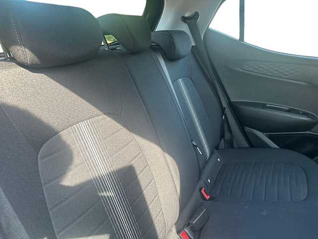 Hyundai i10 1.2 Advance 5dr Auto