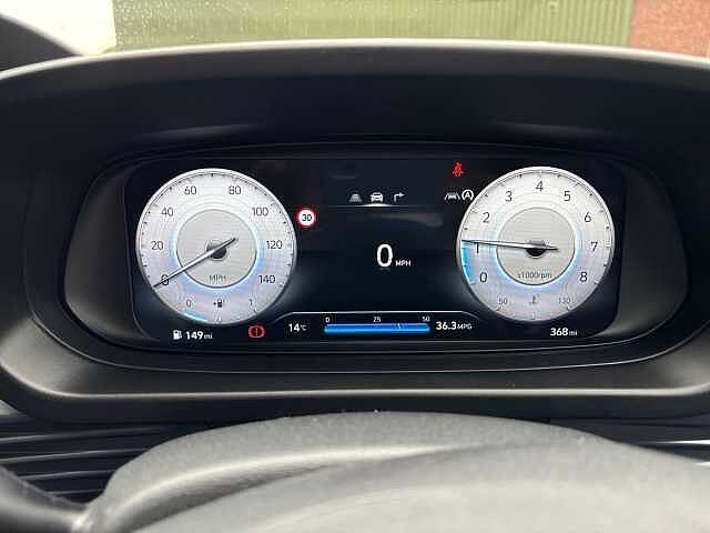 Hyundai BAYON 1.0 TGDi Premium 5dr Red