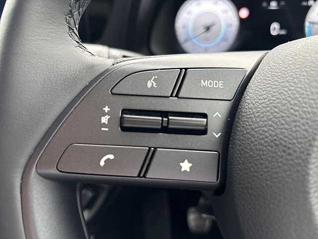 Hyundai BAYON 1.0 TGDi Premium 5dr Red