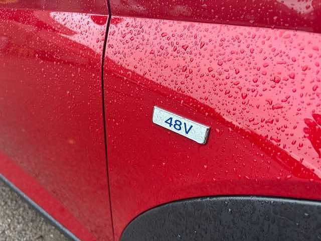 Hyundai BAYON 1.0 TGDi 48V MHEV Premium 5dr DCT Red