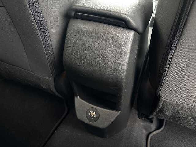 Hyundai BAYON 1.0 TGDi 48V MHEV Premium 5dr DCT Red