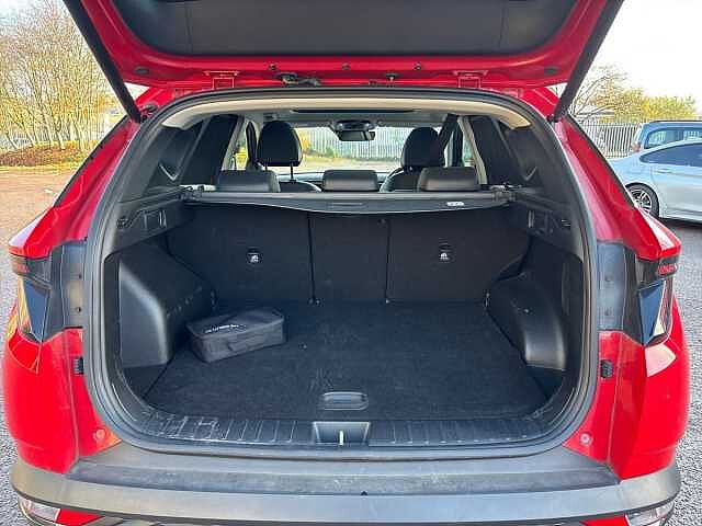 Hyundai TUCSON 1.6 TGDi Plug-in Hybrid Ultimate 5dr 4WD Auto Red