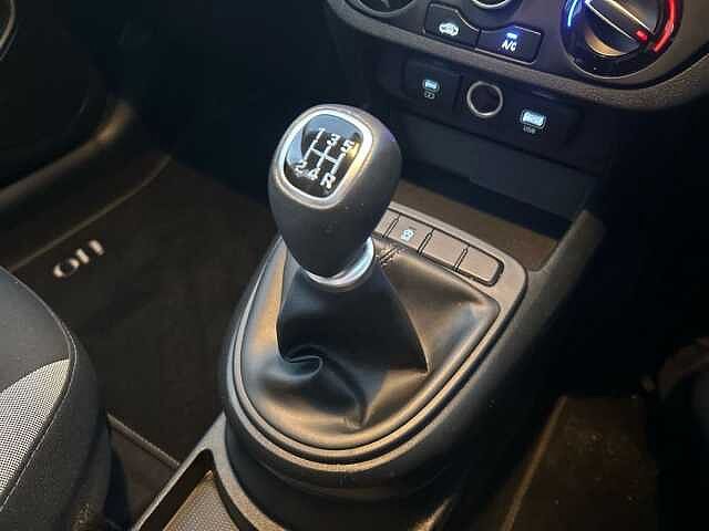 Hyundai I10 1.0 Advance 5dr Grey