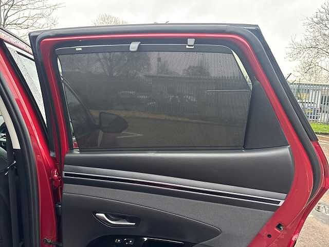 Hyundai TUCSON 1.6 TGDi Hybrid 230 Ultimate 5dr 2WD Auto Red