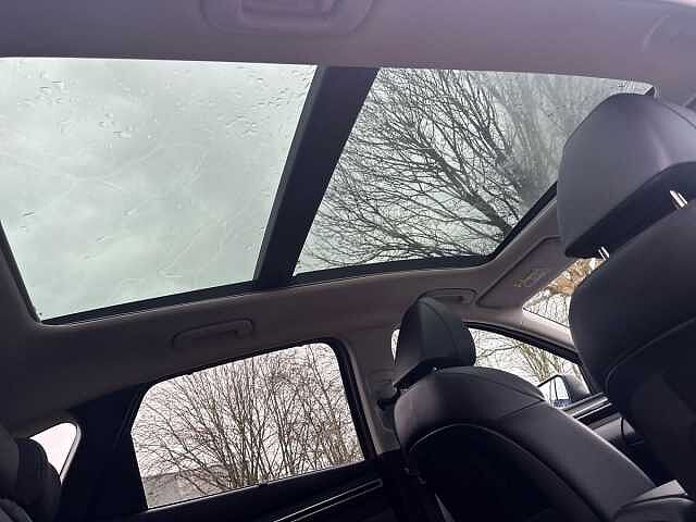 Hyundai TUCSON 1.6 TGDi Hybrid 230 Ultimate 5dr 2WD Auto Red