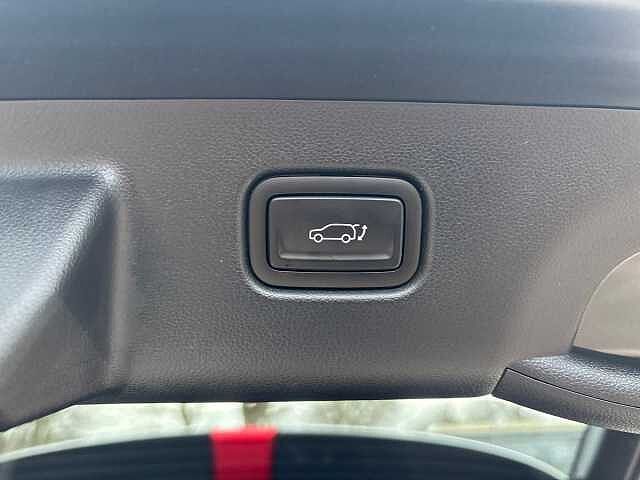 Hyundai KONA 1.6 Hybrid 129 Ultimate 5dr DCT Black