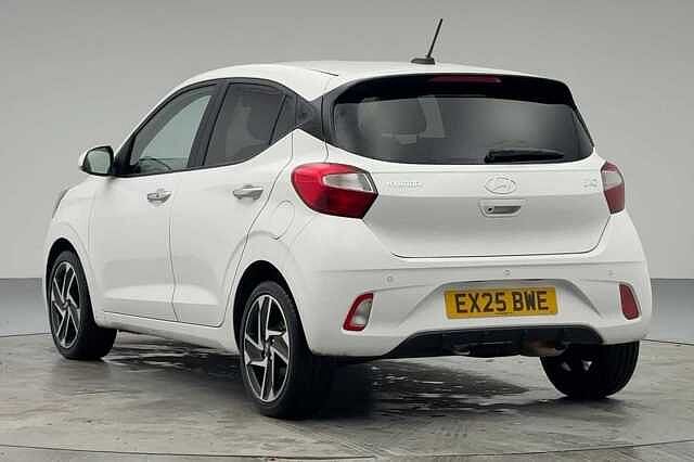 Hyundai I10 1.0 [63] Premium 5dr Auto [Nav] White