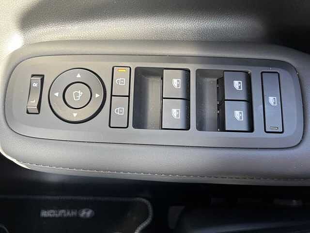 Hyundai Santa Fe 1.6 TGDi Hybrid Calligraphy 5dr 4WD Auto