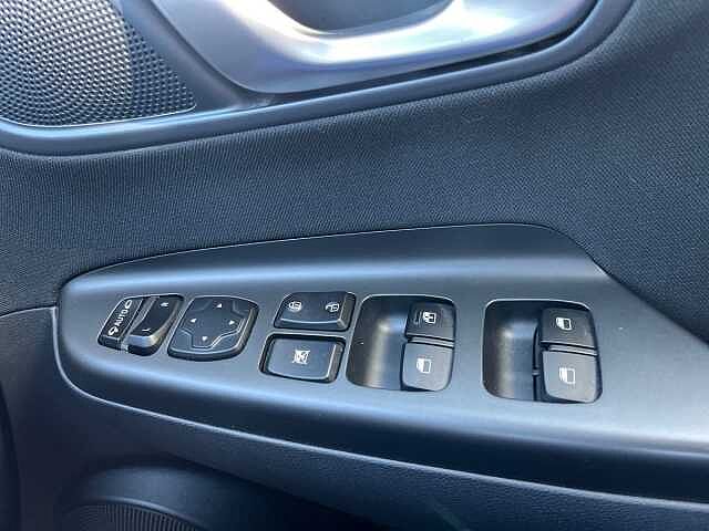 Hyundai Kona 1.0 TGDi 48V MHEV Premium 5dr