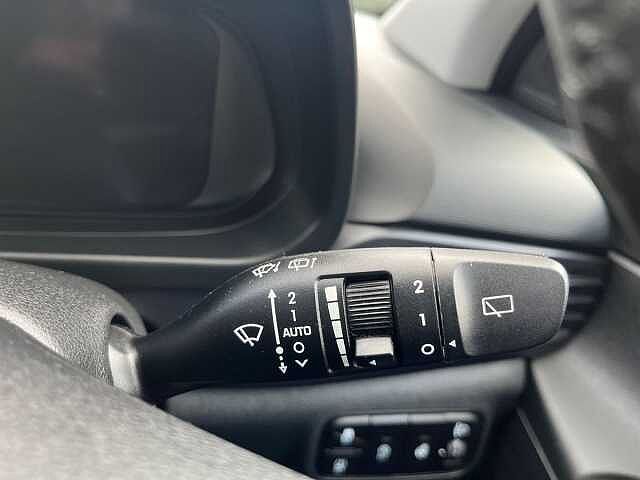 Hyundai i20 1.0T GDi 48V MHD Premium 5dr