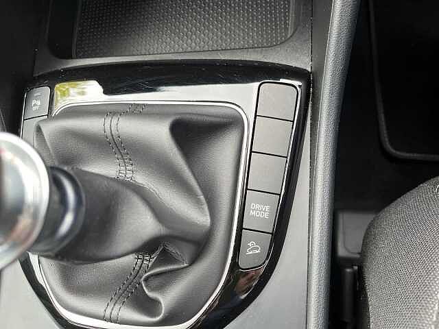 Hyundai Tucson 1.6 TGDi SE Connect 5dr 2WD