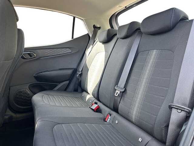 Hyundai i10 1.0 [63] Advance 5dr Auto [Nav]