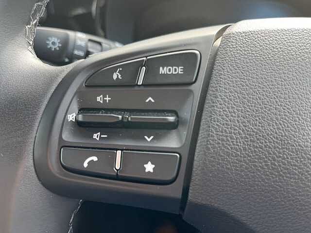 Hyundai i10 1.0 [63] Advance 5dr Auto [Nav]