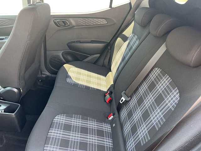Hyundai i10 1.2 [79] Premium 5dr Auto [Nav]
