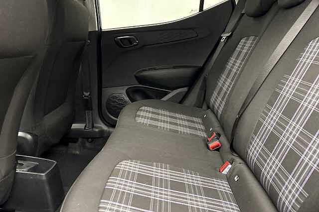 Hyundai i10 1.2 [79] Premium 5dr Auto [Nav]