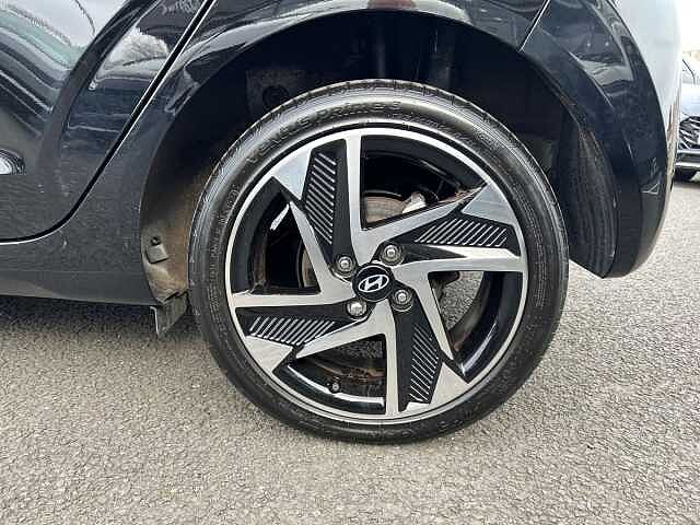 Hyundai i10 1.2 [79] Premium 5dr Auto [Nav]