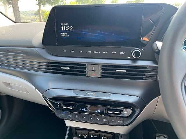 Hyundai BAYON 1.0 TGDi Ultimate 5dr White