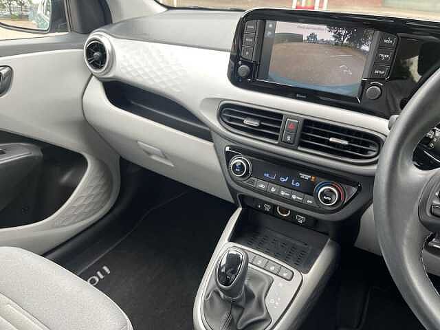Hyundai I10 1.2 MPi Premium 5dr Auto Green