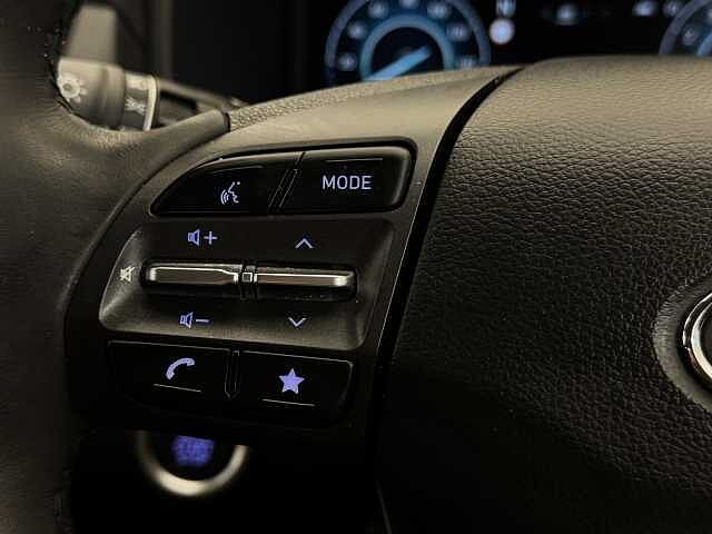 Hyundai KONA 1.0 TGDi 48V MHEV Premium 5dr Red