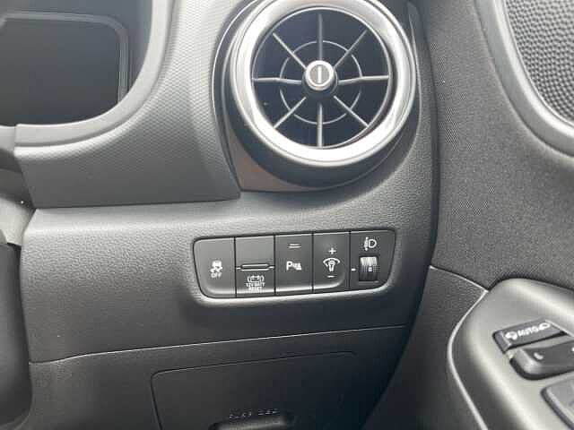 Hyundai KONA 1.6 GDi Hybrid Premium 5dr DCT Grey