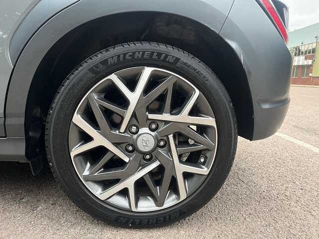 Hyundai KONA 1.6 GDi Hybrid Premium 5dr DCT Grey