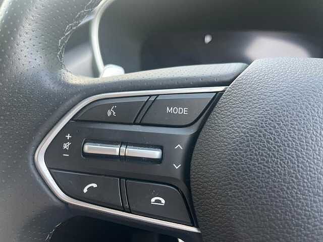 Hyundai SANTA FE 1.6 TGDi Hybrid Ultimate 5dr Auto Grey