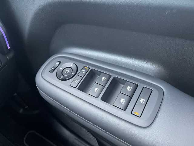 Hyundai Santa Fe 1.6 TGDi Plug-in Hybrid Premium 5dr 4WD Auto