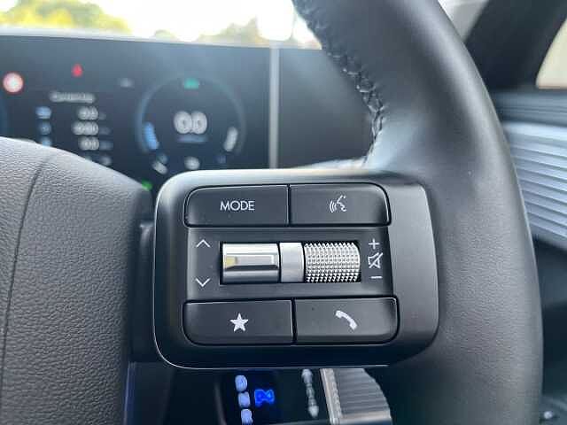 Hyundai Santa Fe 1.6 TGDi Plug-in Hybrid Premium 5dr 4WD Auto