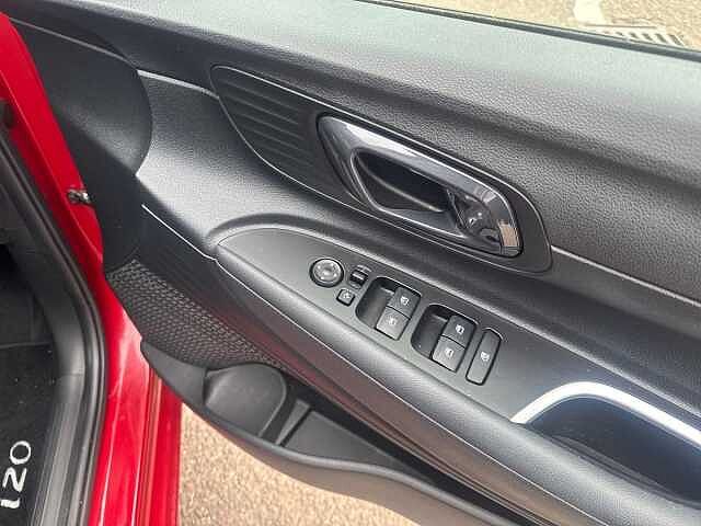 Hyundai i20 1.0T GDi 48V MHD Premium 5dr