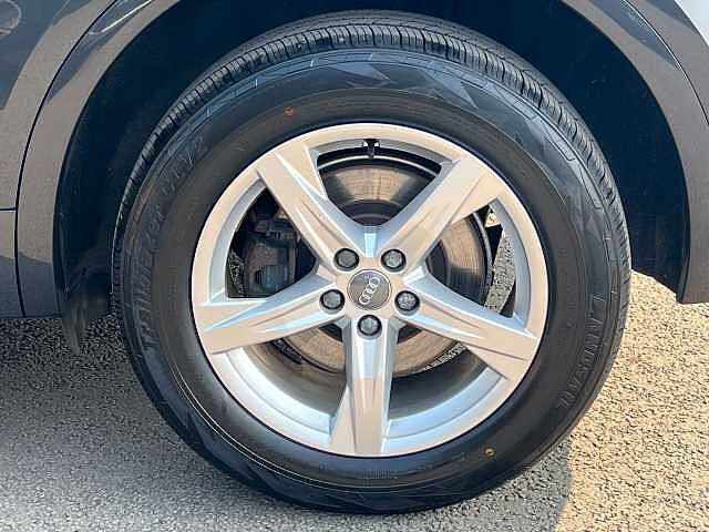 Audi Q5 2.0 TDI Quattro Sport 5dr S Tronic Grey