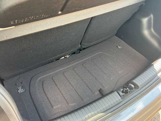 Hyundai i10 1.2 Premium SE 5dr Auto