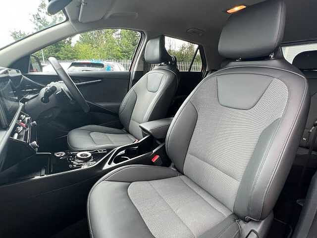 Kia Niro 1.6 GDi Hybrid 3 5dr DCT
