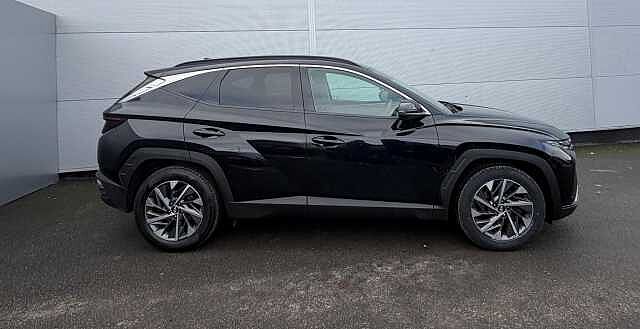 Hyundai TUCSON 1.6 T-GDi Premium Euro 6 (s/s) 5dr Black