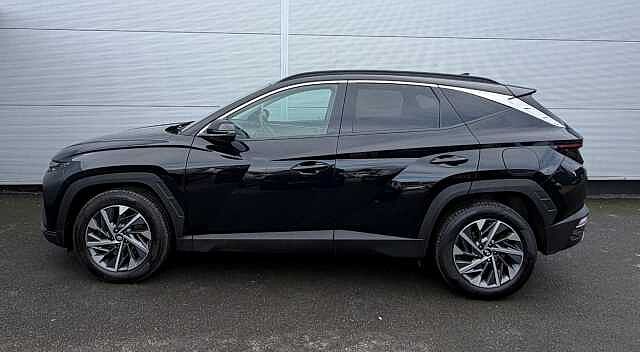 Hyundai TUCSON 1.6 T-GDi Premium Euro 6 (s/s) 5dr Black
