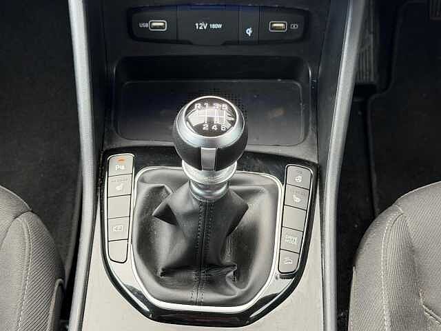 Hyundai TUCSON 1.6 T-GDi Premium Euro 6 (s/s) 5dr Black