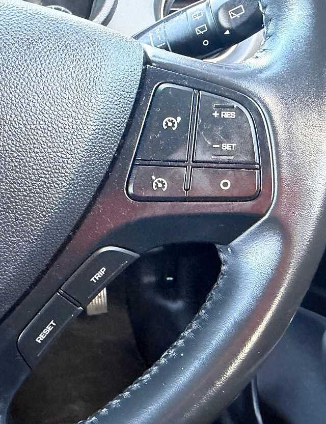 Hyundai I10 1.0 SE Euro 6 5dr White