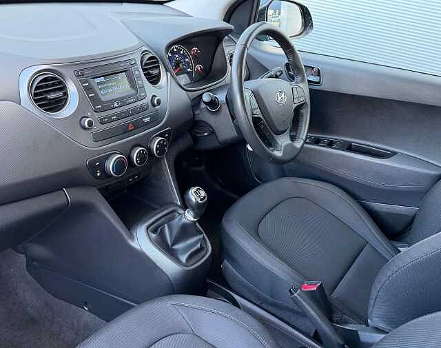 Hyundai I10 1.0 SE Euro 6 5dr Black