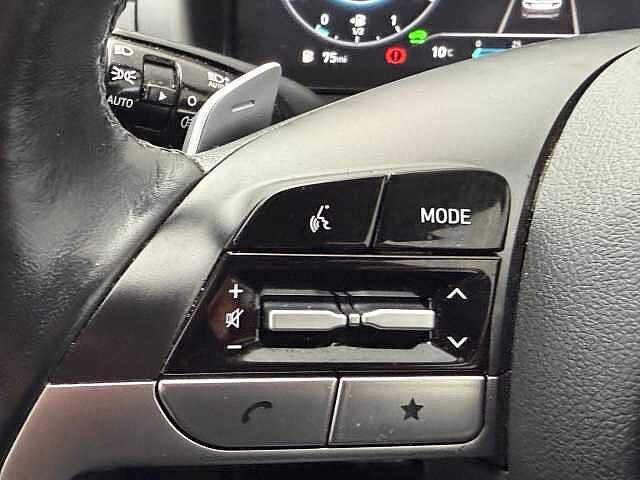 Hyundai TUCSON 1.6 h T-GDi Premium Auto Euro 6 (s/s) 5dr Red